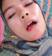 Enencil Cewe Jilbab Sange Mupeng