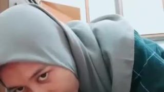 Hijab manis yg lagi viral nyepong dientot