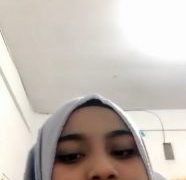 Ayii Jilbab Live show Toket uting REAL!