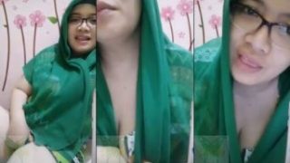 Bu Haji Jilbab Ijo Nakal Menggoda Nafsu Nih