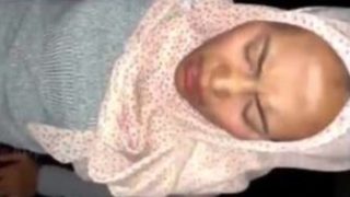 Entot Pembantu Ukhti Jilbab Gak Tahan