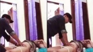 Mbah Maryono Pijat Memek Bini Orang Santuy