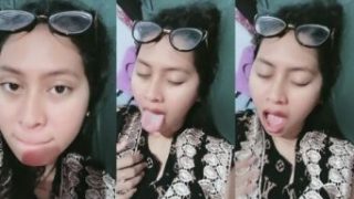 Sange Melet-melet Aurora Colmek di Sesi Akhir Live