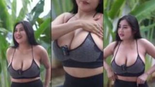 Fancam Pamela Safitri Toketnya Tumpah2 Menggoda