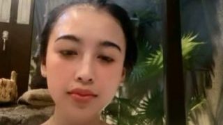 Kak Mutiara Siaran Langsung Mandi Berendam