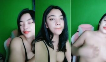 Mbak Yupi Lepas Beha Telanjang Dada ID 80244343 Mango