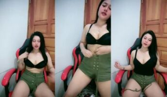 Susu Montok Basah Kak Leonia Cantik ID 23710659 Mango Crotin