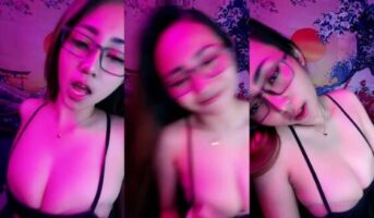 POV Di Temenin Crot Bareng Shaciko Yubi ID 45610069 Mango