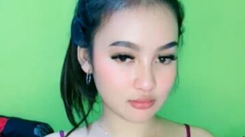 Bokep Live Si Cantik Kinastirch Mango ID 99092284 Remas Payudara