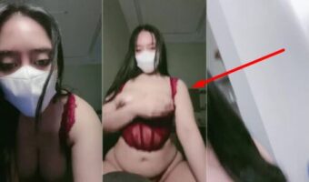 Spesial Malming Rina Telanjang Dada Remas Nenen Mango