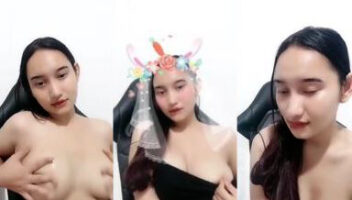 Telanjang Dada Miss Antika Cantik Remas Nenen